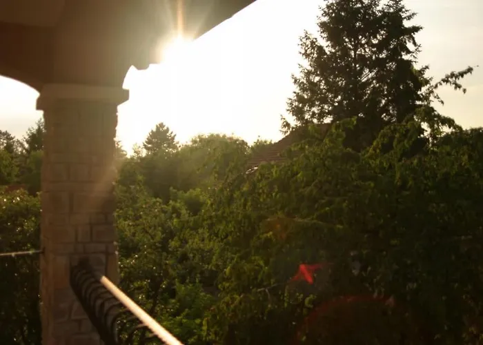 ヴィラ Mediterran